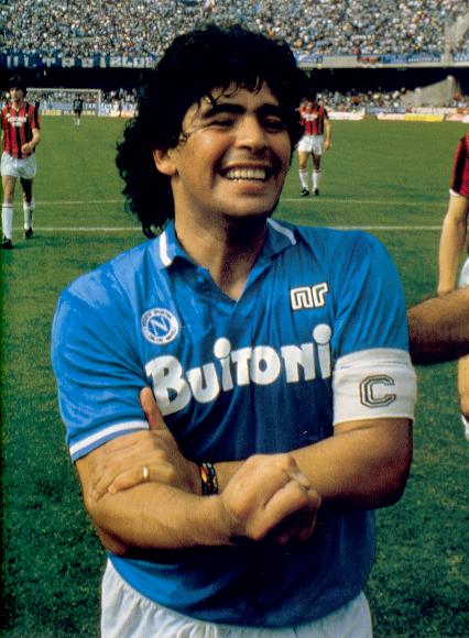 Maradona a fine partita esulta così per il gol segnato al Milan